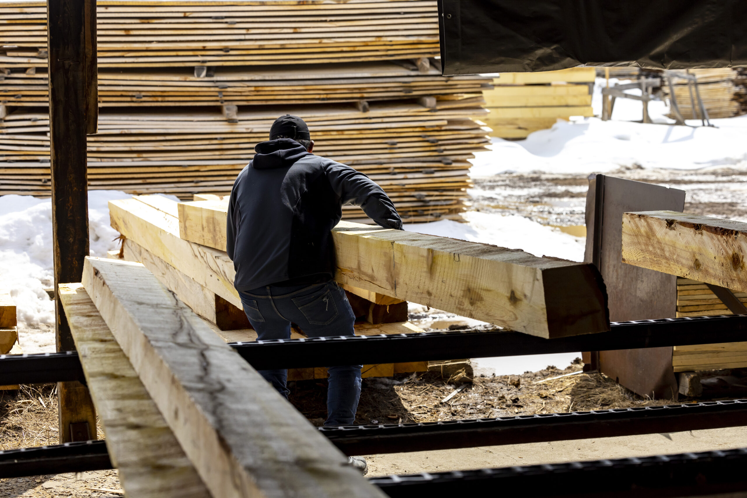Featured image for “Two Utah Companies Receive Over $800,000 in Wood Products Grants”